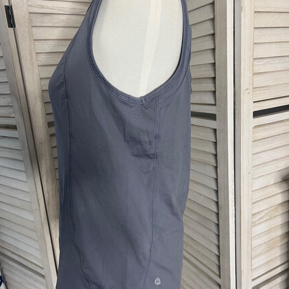 Tank - Picture 3 of 3